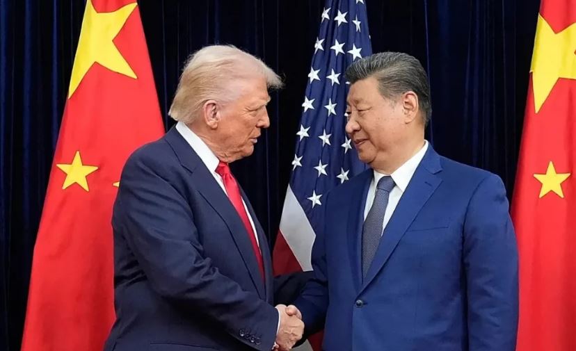 শর্ত সাপেক্ষে চীনের পণ্যে ১০ শতাংশ শুল্ক কমালো ট্রাম্প শর্ত সাপেক্ষে চীনের পণ্যে ১০ শতাংশ শুল্ক কমালো ট্রাম্প