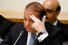 নওয়াজ শরীফকে সাত বছর কারাদণ্ড