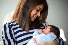 ব্রিটিশ পার্লামেন্টে ‘বেবি লিভ প্রক্সি ভোট’ অনুমোদিত