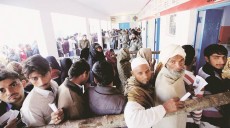 রমজানে ভোটগ্রহণ : বিতর্কের মুখে ভারতের নির্বাচন