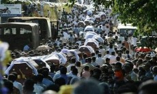 শ্রীলঙ্কায় নিহতের সংখ্যা বেড়ে ২৯০