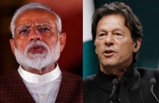 চিঠি দিয়ে মোদীকে আলোচনার প্রস্তাব দিলেন ইমরান খান