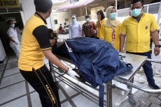 ইন্দোনেশিয়ায় দিয়াশলাই কারখানায় আগুন, নিহত ৩০