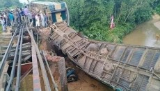 ট্রেন দুর্ঘটনায় মৃত্যুতে ক্ষতিপূরণ মাত্র ১০ হাজার টাকা