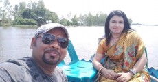 সিরাজগঞ্জে ব্যবসায়ীর স্ত্রীকে ভাগিয়ে নিয়ে গেলেন মেয়র, ভয়ে চুপ স্বামী