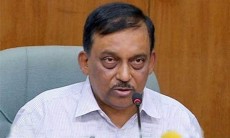 বাংলাদেশি না হলে কেউই সীমান্ত দিয়ে প্রবেশ করতে পারবে না: স্বরাষ্ট্রমন্ত্রী