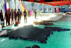 ফেন্সিডিলের বোতল দিয়ে বাংলাদেশের মানচিত্র বানিয়ে সমালোচনার মুখে বিজিবি