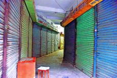 ২৫-৩১ মার্চ দেশের সব দোকান বন্ধ, খোলা থাকবে ওষুধ, নিত্যপণ্য ও কাঁচাবাজার