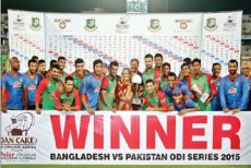টি-২০তে পাকিস্তানকে উড়িয়ে দিলো বাংলাদেশ