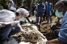 থাইল্যান্ডের গণকবরে ১০ বাংলাদেশি শরনার্থীর সন্ধান