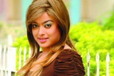 হয়েগেল নায়িকা সাহারার  বিয়ে!
