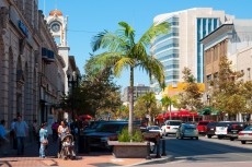 সান্তা আনায় লকডাউনে বেড়েছে ডাকাতি-ছিনতাই