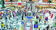 ঈদের কেনাকাটায় আগ্রহ নেই মানুষের