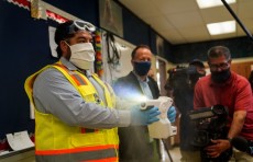 শিক্ষাপ্রতিষ্ঠান খোলার আগে করোনা টেস্ট ও কন্টাক্ট ট্র‍্যাসিং প্রোগ্রাম হবে লস এঞ্জেলেসে