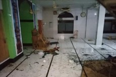 নারায়ণগঞ্জে মসজিদে এসি বিস্ফোরণে ৪০ মুসল্লি  দগ্ধ
