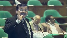 প্রধানমন্ত্রী বললে পদত্যাগ করে চলে যাব: এমপি হারুন