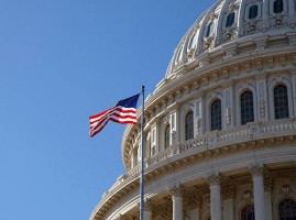 বিশ্বের 'মোড়লগিরি' হারাতে বসেছে যুক্তরাষ্ট্র