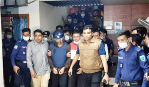 হাসপাতাল থেকে ফের রিমান্ডে এসআই আকবর