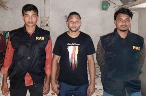সাকিব আল হাসানকে হত্যার হুমকিদাতা যুবক গ্রেফতার, ডিজিটাল আইনে মামলা