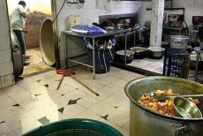 অস্বাস্থ্যকর খাবার খায় সিঙ্গাপুরে বাংলাদেশি শ্রমিকরা