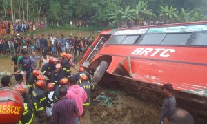 হবিগঞ্জে বাসচাপায় অটোরিকশার ৭ যাত্রী নিহত