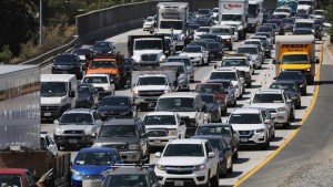 জানুয়ারি থেকে ক্যালিফোর্নিয়ার ট্রাফিক আইনে নতুন সংযোজন