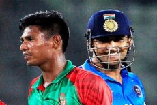 ধোনির ধাক্কা ইচ্ছাকৃত: ম্যাচ রেফারি