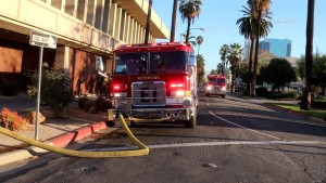 ক্যালিফোর্নিয়ায় আগুনে পুড়ে ছাই শপিং মল