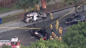 লস এঞ্জেলেসে সড়ক দূর্ঘটনায় ১ নারীর মৃত্যু, আহত আরেক কিশোর