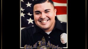 লস এঞ্জেলেসে দুর্ঘটনায় আহত পুলিশ সদস্যের মৃত্যু