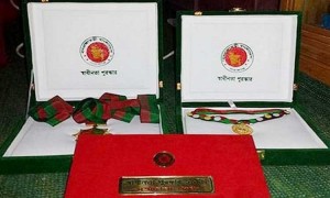 এবারের স্বাধীনতা পুরস্কার পেলেন যারা