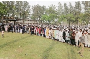 ব্যারিস্টার মওদুদের জানাজায় মানুষের ঢল