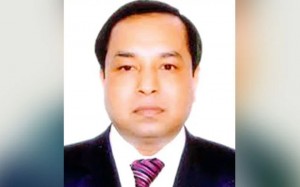 পালানোর সময় পি কে হালদারের সঙ্গী শুভ্রা গ্রেফতার