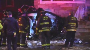 লস এঞ্জেলেসে সড়ক দূর্ঘটনা: মৃত ২, গুরুতর আহত ১