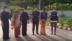 চাহিদামতো ইফতারি না পেয়ে গৃহবধূকে খুন করল স্বামী-শাশুড়ী
