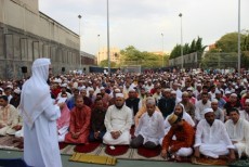 স্পেনে উৎসবমুখর পরিবেশে ঈদ উদযাপন