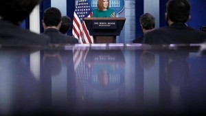 লস এঞ্জেলেসের ৩৫ হাজার শিক্ষার্থী পাবে ৫০ ডলার