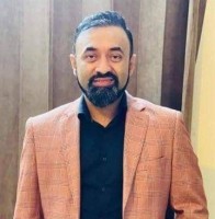 পিতৃহীন চবি শিক্ষার্থীর পাশে শিল্পমন্ত্রীর পুত্র সাদী