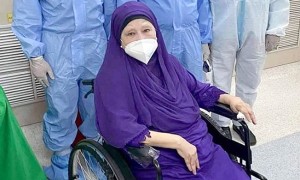 খালেদা জিয়ার জন্মদিনের নথি চেয়েছে হাইকোর্ট