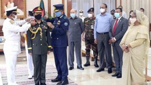 সেনাপ্রধানের দায়িত্ব নিলেন জেনারেল শফিউদ্দিন আহমেদ