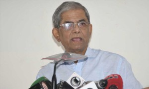 লকডাউনে নিম্ন আয়ের  মানুষের জীবন বিপন্ন হচ্ছে: ফখরুল