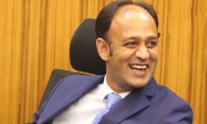 যুবলীগ থেকে ব্যারিস্টার সুমনকে অব্যাহতি