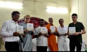 এবার পুজোয় সাহিত্যের তেরো পার্বণ