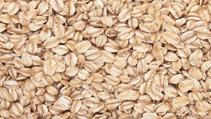 হৃদরোগ-স্ট্রোকের ঝুঁকি কমায় ওটস