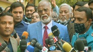 পরাজয় মেনে নারায়ণগঞ্জবাসী-গণমাধ্যমকে ধন্যবাদ জানালেন তৈমূর