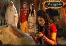 বাংলাদেশে ভারতীয় চ্যানেল দেখতে না পেরে কলেজ ছাত্রীর আত্মহত্যা