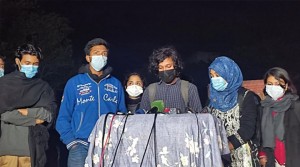 শিক্ষামন্ত্রীর আশ্বাসে আন্দোলন প্রত্যাহার করলেন শাবি শিক্ষার্থীরা