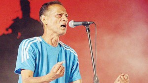 পপ সম্রাট আজম খানের জন্মদিন আজ