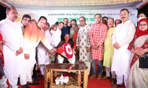 সিলেটে আবুল মাল আবদুল মুহিতকে গুণীশ্রেষ্ঠ সম্মাননা