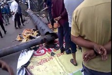 রাজধানী ঢাকাতে  বিলবোর্ড অপসারণ অভিযান শুরু